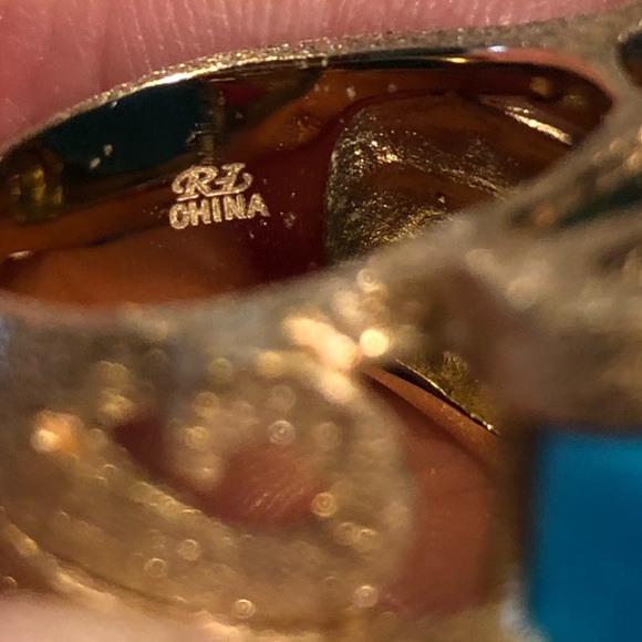 Blue Howlite Gold Statement Ring - Picture 12 of 15